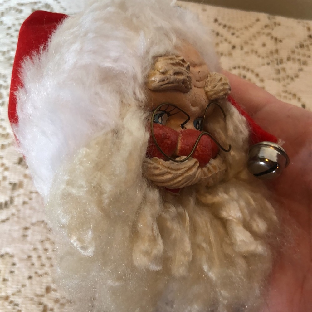 VTG Santa head ornament. Bright red cheeks, bushy eyebrows, fuzzy beard - Picture 6 of 10